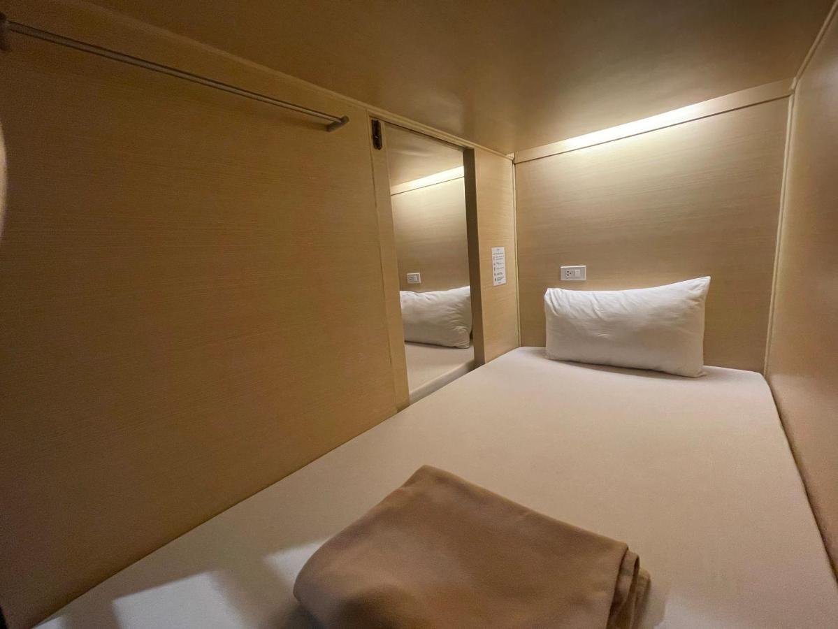 Ora Hostel Bangkok Zewnętrze zdjęcie